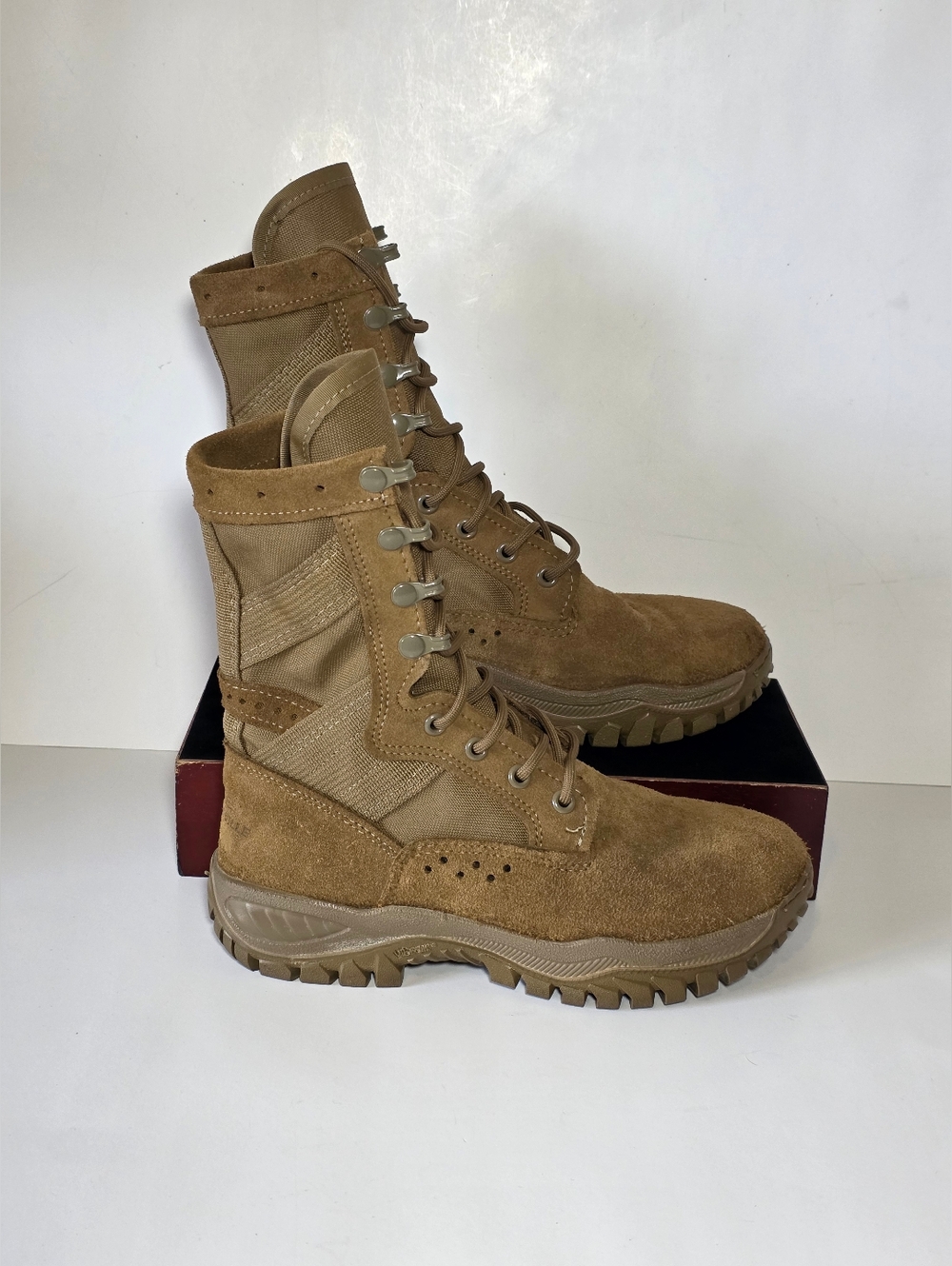 Belleville FC320 Women's Flyweight Ultra Light Assault Boots Coyote Brown 7W